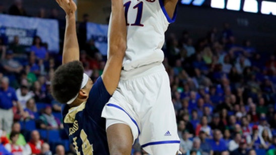 Mason, Jackson spark top-seeded Kansas past UC Davis, 100-62 (Mar 17, 2017)