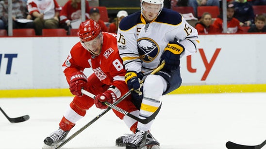 Eichel-led Sabres beat Red Wings 2-1 on power-play goals (Mar 20, 2017)