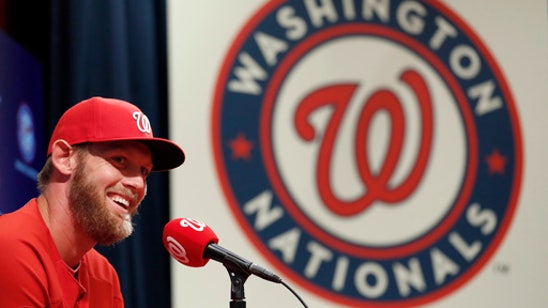Quite a stretch: Strasburg in Game 1 for Nats vs. Marlins