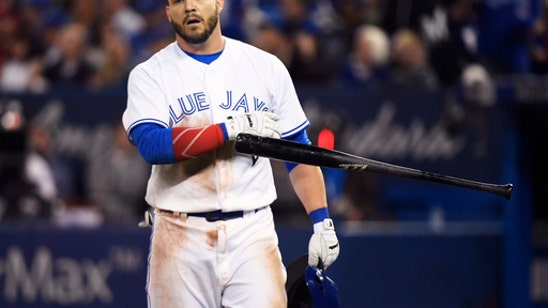 Broxton and Santana homer, Brewers beat Blue Jays 4-3 (Apr 11, 2017)