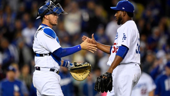 Kershaw outperforms Greinke in Dodgers' 7-1 win (Apr 14, 2017)