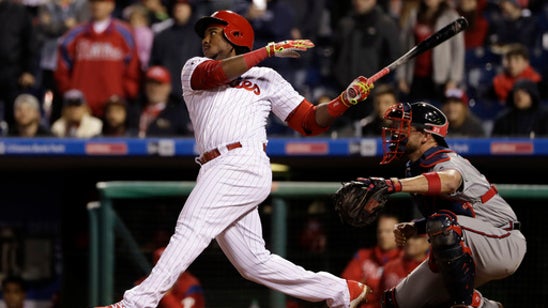 Franco's 2-run single in 10th lifts Phillies over Braves 4-3 (Apr 22, 2017)