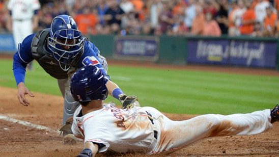Gonzalez homers again in Astros' 10-1 win over Rangers (May 03, 2017)