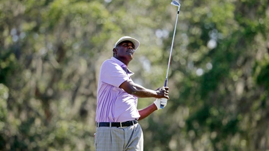 A blast from the past: Vijay Singh in the hunt