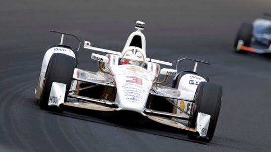 Castroneves runs near-perfect race, ends 2nd again at Indy