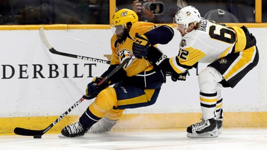 The Latest: Predators beat Penguins 4-1, even Final at 2-2