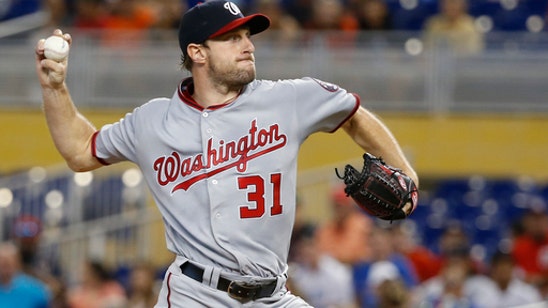 Verlander loses no-hit bid on bunt, Scherzer on bouncer