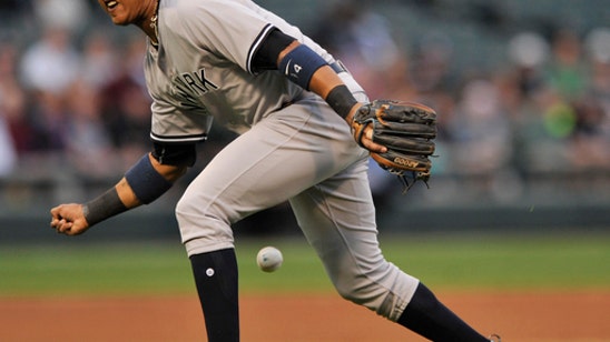 Yanks place Starlin Castro on DL, recall prospect Tyler Wade