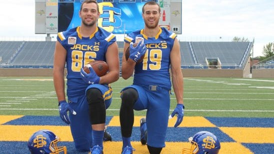 Jackrabbits soar with NFL prospects Goedert, Wieneke