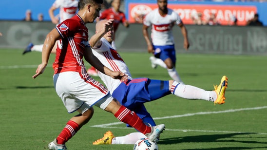 Lamah scores twice, FC Dallas beat Toronto 3-1 (Jul 01, 2017)