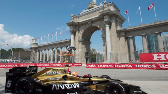 Simon Pagenaud takes Toronto IndyCar pole