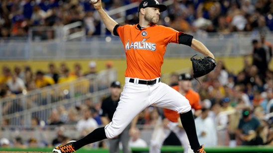 Marlins trade RHP David Phelps to Mariners for 4 prospects