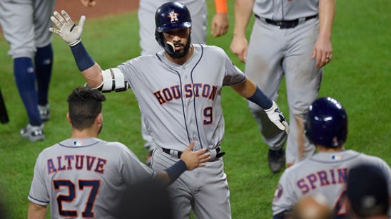 Gonzalez pinch-hit HR carries Astros to 8-4 win over Orioles (Jul 22, 2017)