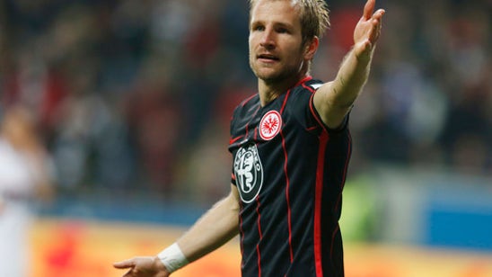 Rapids sign German midfielder Stefan Aigner