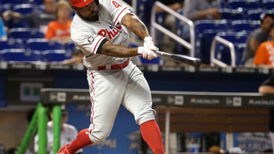 Nationals acquire Howie Kendrick from Phillies