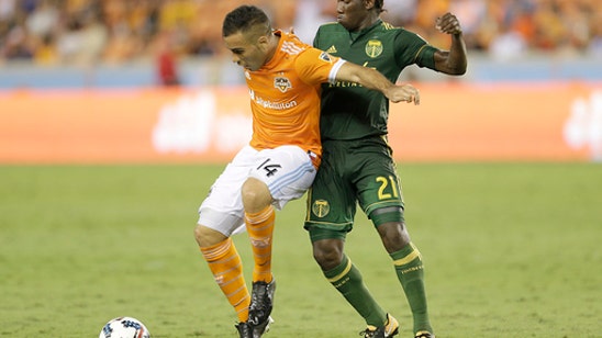 Cabezas scores late goal to give Dynamo 2-2 tie with Timbers (Jul 29, 2017)