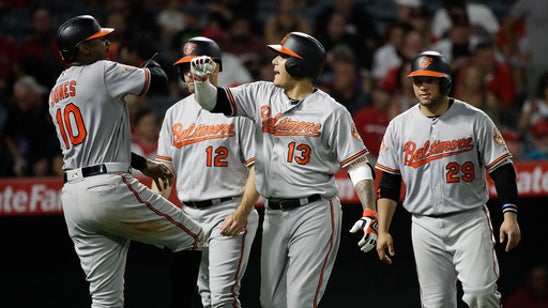 Machado's grand slam upstages Trout, Orioles beat Angels 6-2 (Aug 07, 2017)