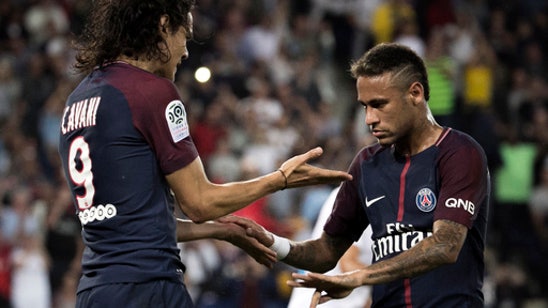 Cavani and Neymar combine as PSG beats Saint-Etienne 3-0