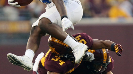 Gophers grind out 17-7 win vs. Buffalo in Fleck's debut (Aug 31, 2017)