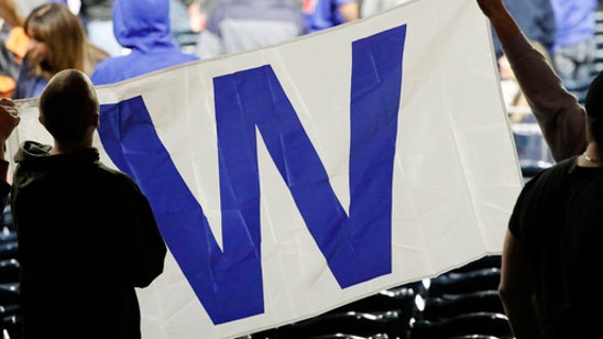 Avila delivers in 9th, Cubs top Pirates despite Cole's gem (Sep 06, 2017)