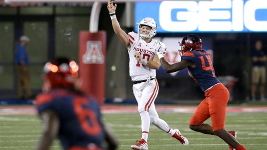 Allen intercepted twice in debut, Houston holds on 19-16 (Sep 09, 2017)