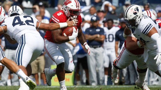 Hornibrook shines, No. 10 Wisconsin rolls 40-6 over BYU (Sep 16, 2017)