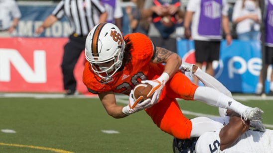 Idaho State hangs on, beats FBS Nevada 30-28 (Sep 16, 2017)
