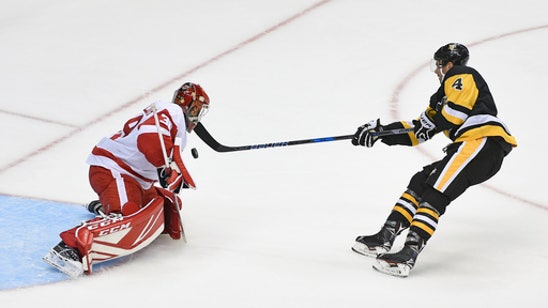 Schultz's OT goal lift Penguins over Red Wings