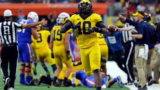 AP All-America Watch: Michigan masher; Love blooms on Farm