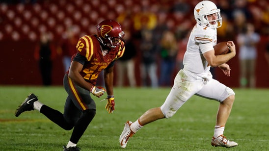 Texas holds off Iowa State 17-7 to open Big 12 play (Sep 28, 2017)