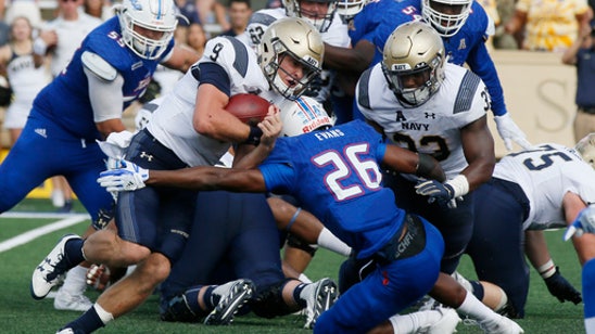 Abey, Navy's running game grinds down Tulsa to stay unbeaten (Sep 30, 2017)