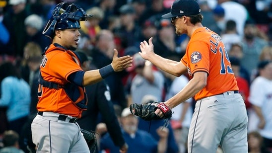 Altuve wins batting title, Astros beat Red Sox 4-3 (Oct 01, 2017)