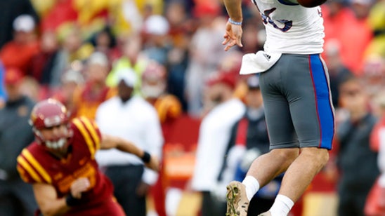 Montgomery, Iowa State throttle Kansas 45-0 (Oct 14, 2017)