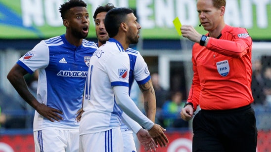 Bruin scores twice in 2nd half; Sounders beat FC Dallas 4-0 (Oct 15, 2017)