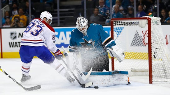 Couture scores twice in Sharks' 5-2 victory over Canadiens (Oct 17, 2017)