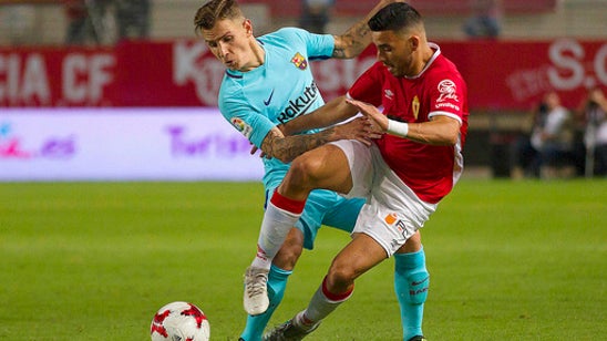 Deulofeu leads Barcelona to 3-0 win at Murcia in Copa
