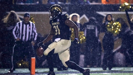 CMU rallies past rival WMU 35-28 to win Cannon Trophy (Nov 01, 2017)