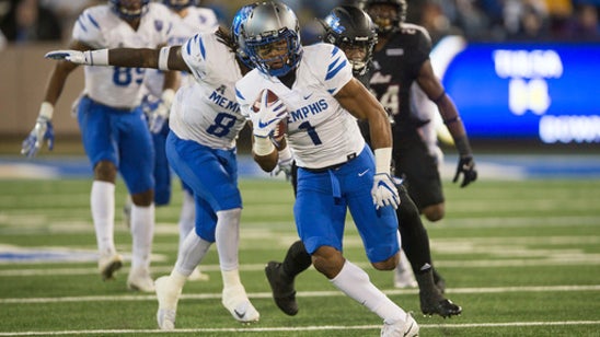 Riley Ferguson, No. 22 Memphis roll over Tulsa 41-14 (Nov 03, 2017)