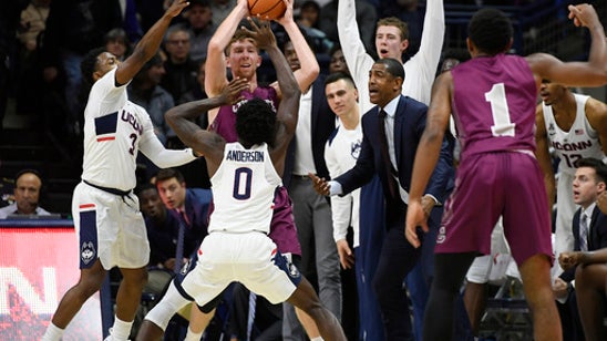Larrier scores 27 and UConn pulls away from Colgate 70-58 (Nov 10, 2017)