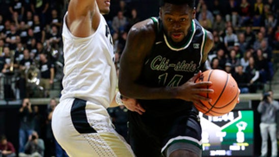Edwards helps No. 20 Purdue rout Chicago State 111-42 (Nov 12, 2017)