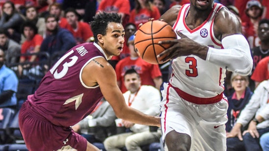 Burnett, Davis lead Ole Miss past Eastern Kentucky 85-75 (Nov 13, 2017)