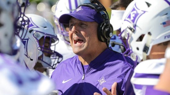 Furman survives Elon on blocked extra point (Nov 25, 2017)