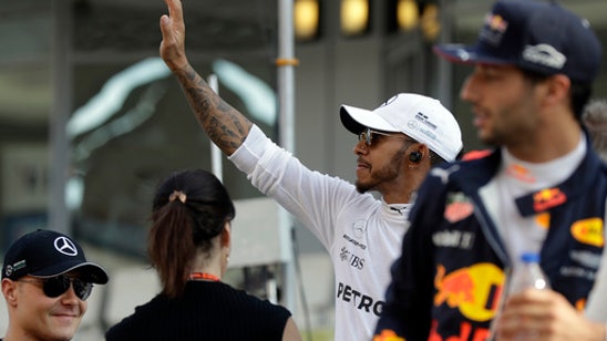 Bottas has Hamilton in a spin at season-ending Abu Dhabi GP