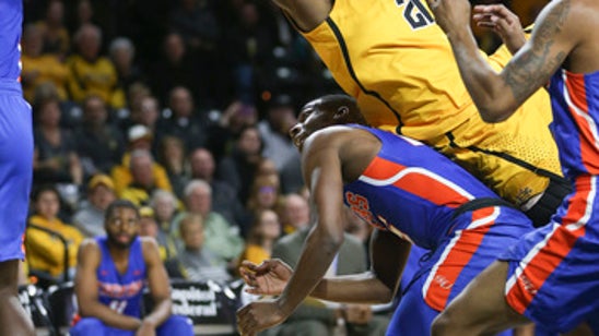 No. 8 Wichita State blows out Savannah State 112-66 (Nov 28, 2017)