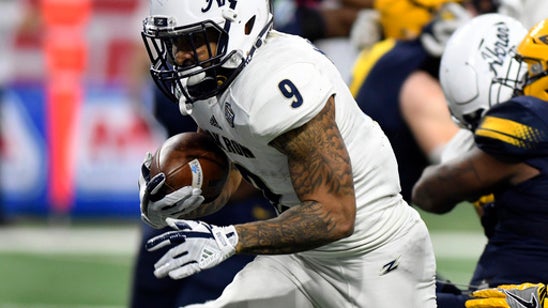 Woodside throws 4 TDs in Toledo's 45-28 MAC title game win (Dec 02, 2017)