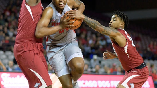 Houston dominates Arkansas 91-65 (Dec 02, 2017)