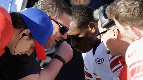Eli Manning spends day as spectator in Giants 24-17 loss