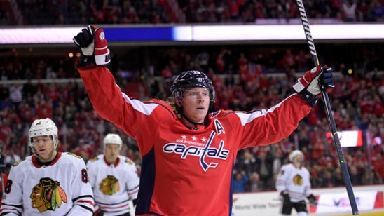 Tom Wilson, Alex Ovechkin help Capitals rout Blackhawks 6-2