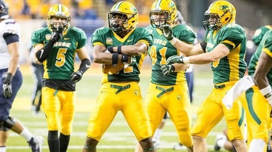 North Dakota State, behind Stick, throttles Wofford in FCS quarters (Dec 09, 2017)