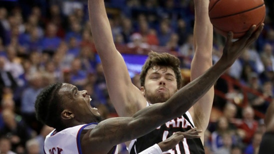 Mykhailiuk's 3s spur No. 14 Kansas to 109-64 rout of Omaha (Dec 18, 2017)
